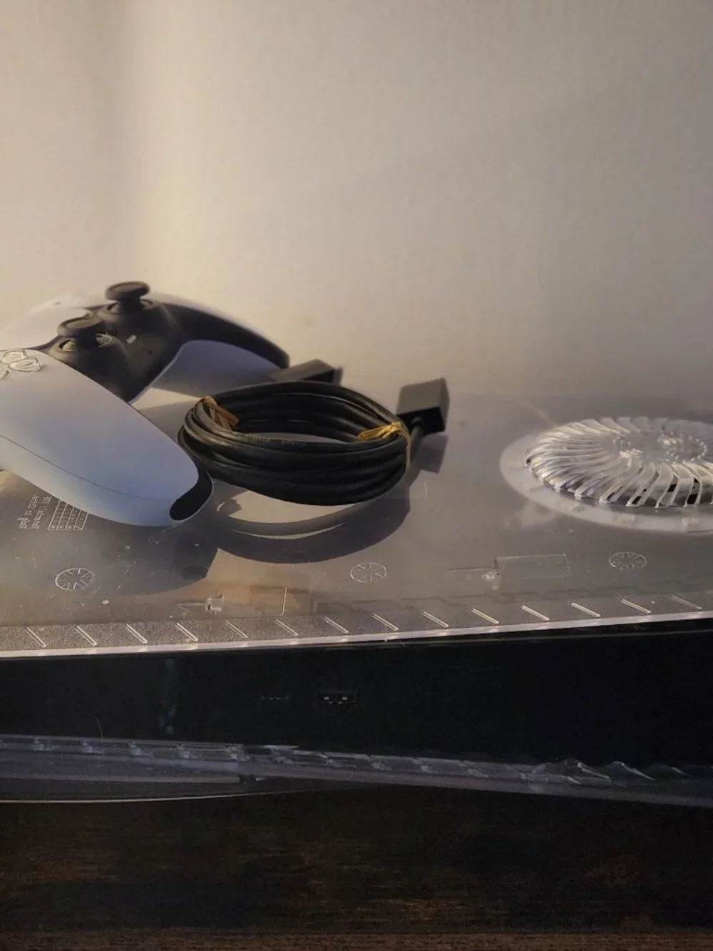 Used PS5 (Disc Edition) w/brand new dualsense